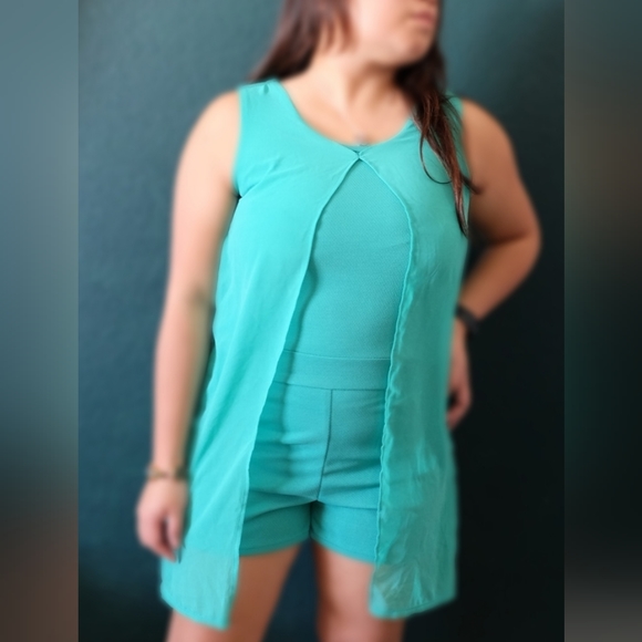 Custom made romper - Picture 1 of 4